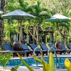 Nang Thong Bay Semesteranläggning (resort)